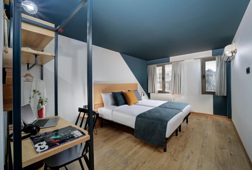 هتل ذ سنترال هاوس استانبول گالاتا The Central House Istanbul Galata
