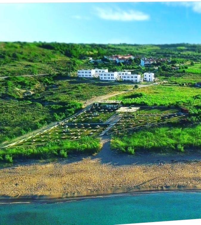 سُکها این هتل و بیچ - Sukha Inn Hotel & Beach