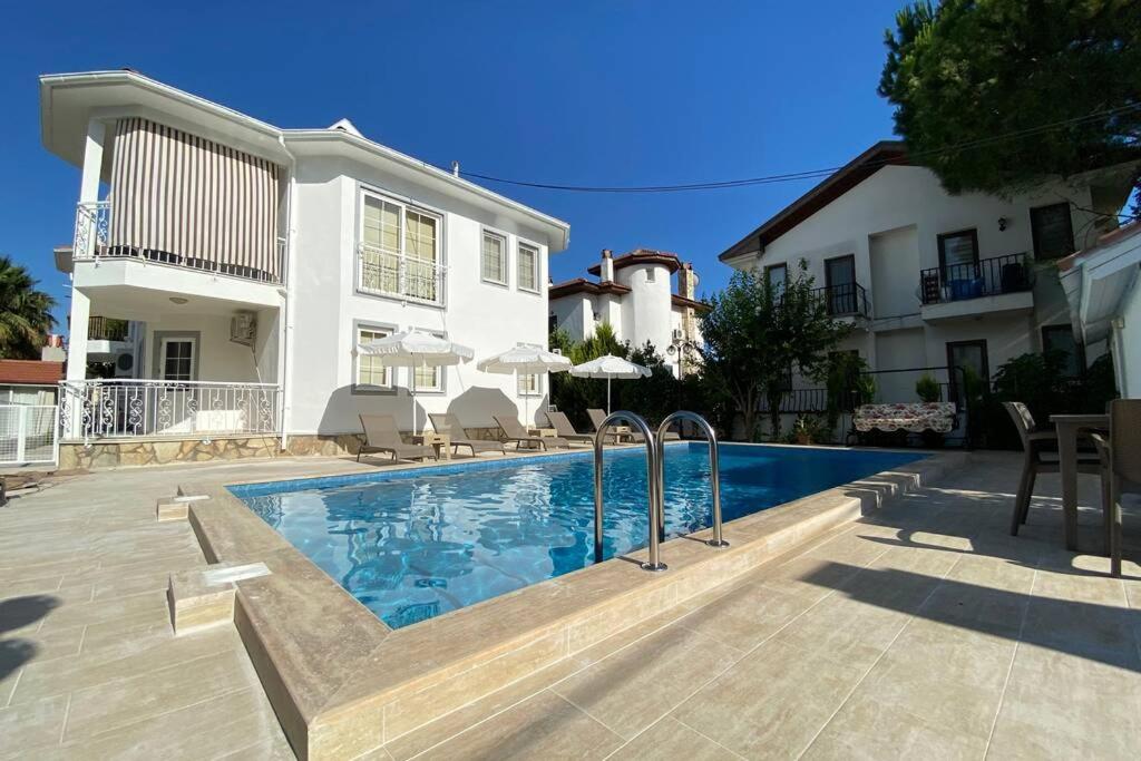 هتل ویلا آکار - 4 بِدروُم ویلا در دالیان سنتر، پرایوت پول اند گاردن - Villa Acar - 4 Bedroom Villa in Dalyan Center, Private Pool&Garden