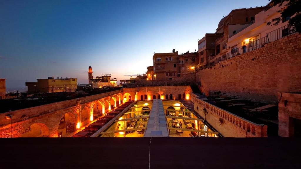 هتل AĞAOĞLU HAN OTEL (Hotel), Mardin (Turkey) Deals