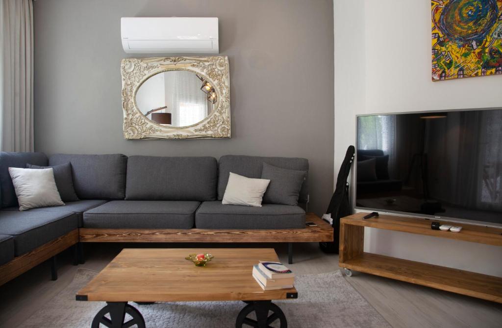 Dadya Villa 2 - Villa with private pool - 750m distance to the beach (Villa), Datca (Turkey) Deals