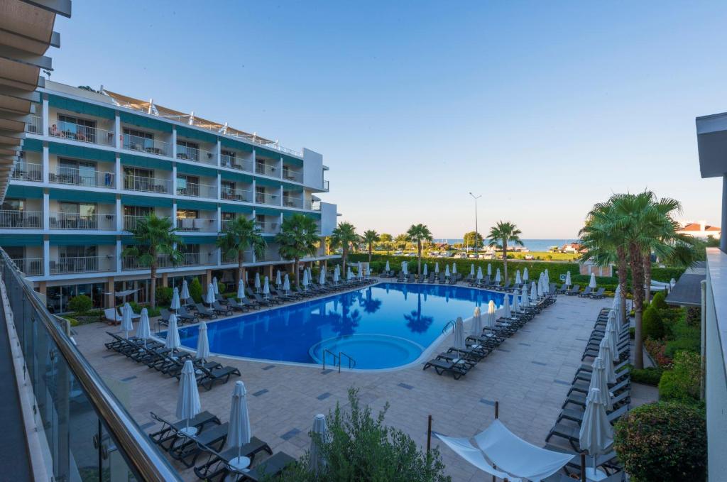 هتل TUI Blue Barut Andız - All Inclusive - Adults Only (Hotel), Side (Turkey) Deals