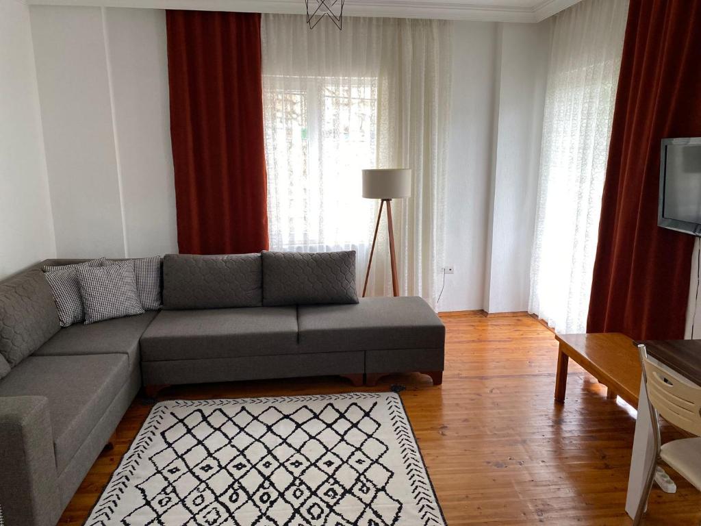 هتل کاش مرkez ایمرن آپارت 2 - KAŞ MERKEZ İMREN APART 2