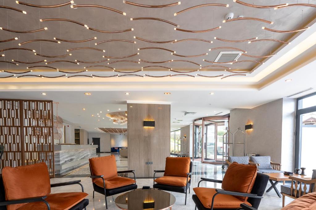 Aileena Hotel & Villas