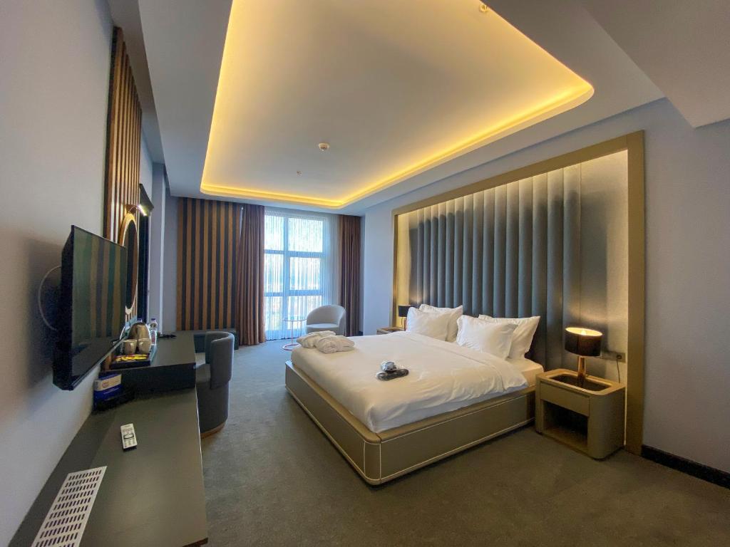 Aileena Hotel & Villas