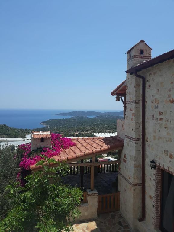 هتل ایستلا دا تاش اوی آپارت - ککوا ویو Istlada Taş Ev Apart - Kekova View