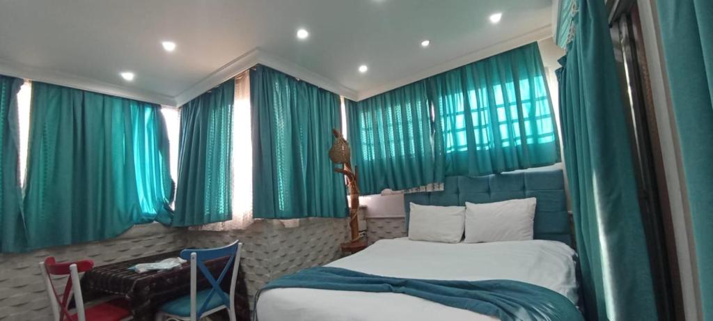 هتل شیریینییر آپارت اوتل ŞİRİNYER APART OTEL