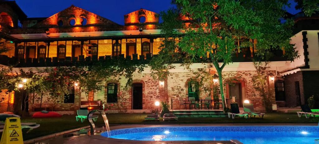 ماناسترخان هتل کازداغları - Manastırhan Otel Kazdağları
