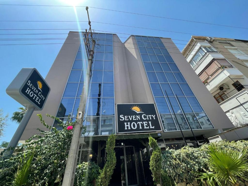 سون سیتی هتل Seven City Hotel