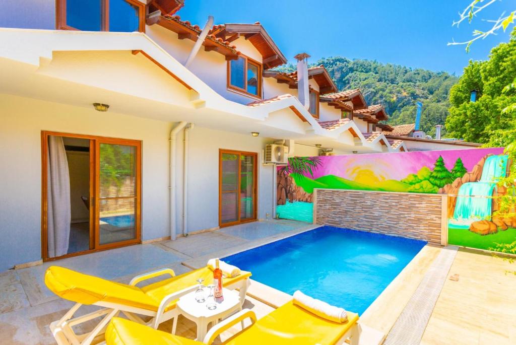 هتل ویلا مَلک پارادایس - Villa Melek Paradise