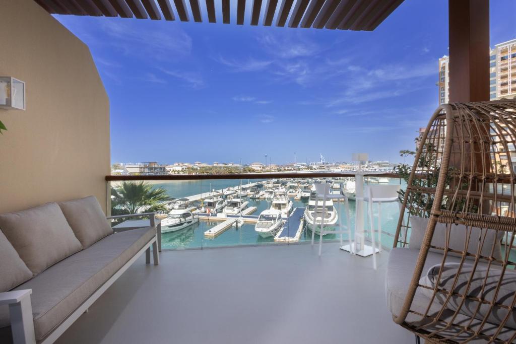هتل لاکچری استودیو ات پام جمیرا - Luxury Studio at Palm Jumeirah