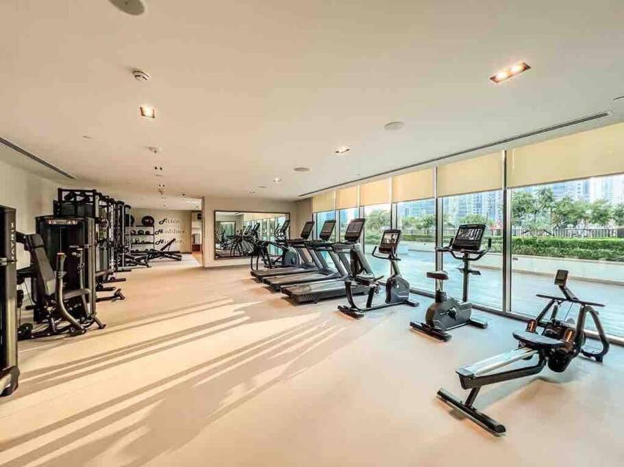 هتل برج خلیفه ویو بولوار استنینگ کنتمپرری ریزیدنس - Burj Khalifa View Boulevard Stunning Contemporary Residence