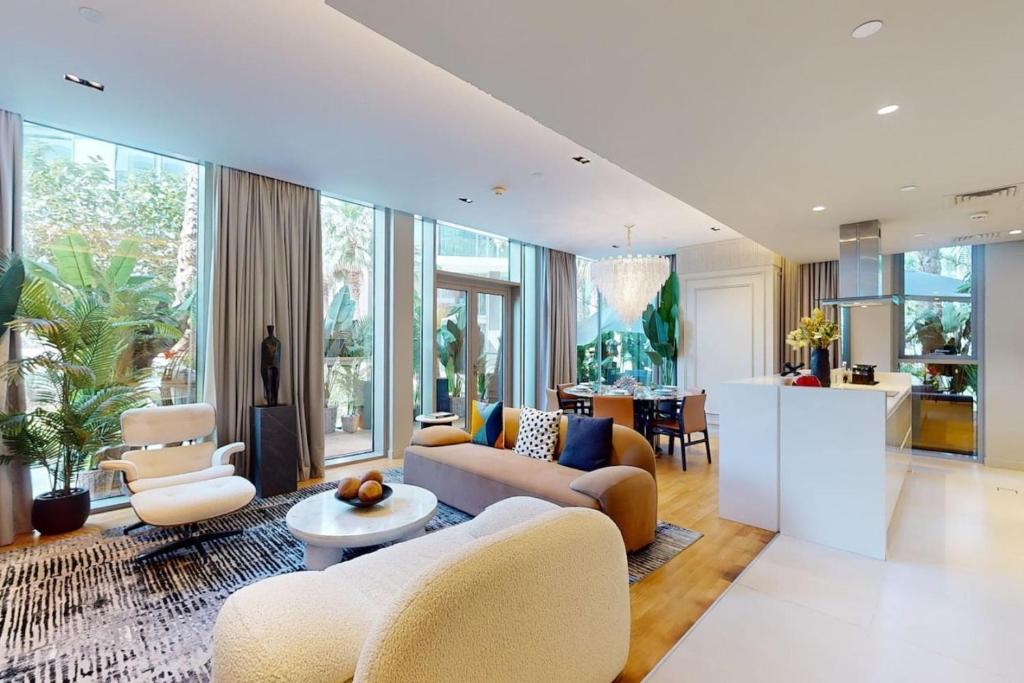 هتل بلوواترز ۴ - لوکیشنز - Bluewaters 4 - Locations
