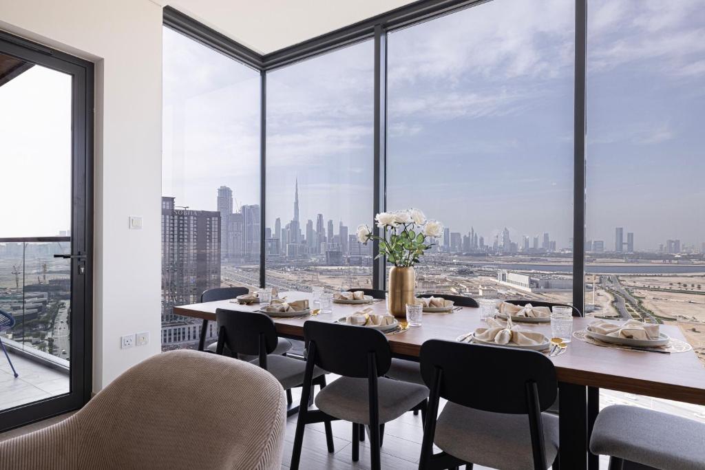هتل 2005 - مدرن 3BR آپت - برج ویوز - 2005 - Modern 3BR Apt- Burj Views