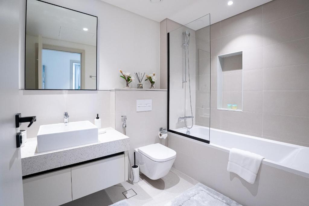 Veluxa - Luxe 2Bed with Private Beach