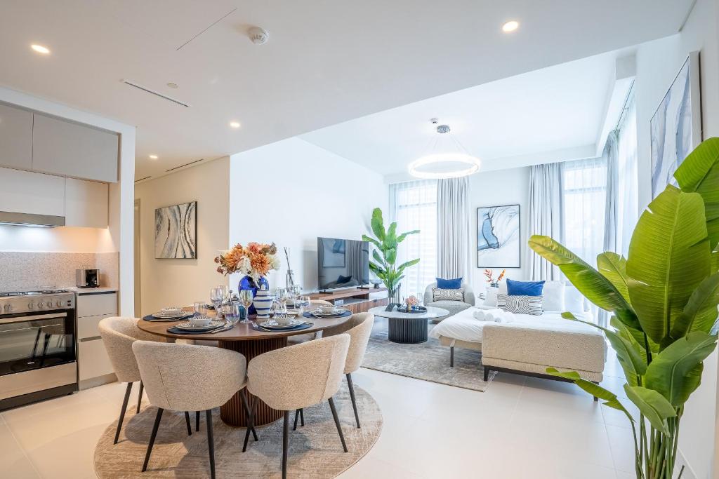 Veluxa - Luxe 2Bed with Private Beach