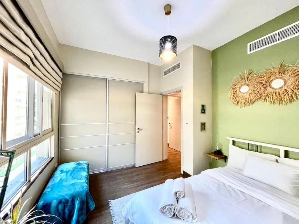 Renovated Balinese Inspired 2bed In The Greens