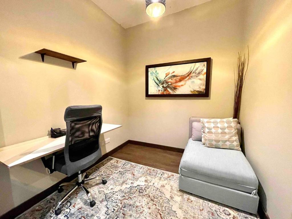 Renovated Balinese Inspired 2bed In The Greens