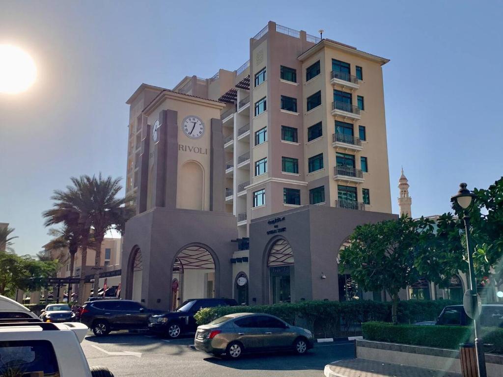 Renovated Balinese Inspired 2bed In The Greens