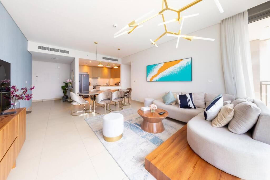 هتل برتفکینگ 2بی آر آپارتمان و/سی ویوز - Breathtaking 2BR Apartment W/Sea views