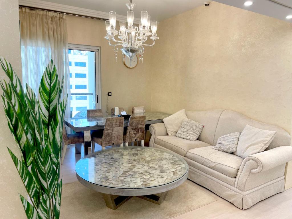 هتل رویال بیچ رزیدنسز 2 ROYAL BEACH RESIDENCES 2
