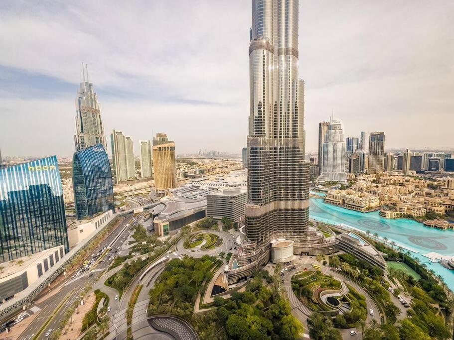 هتل آدرس اپرا لوکس 3-خواب هیوین ویت استانینگ برج خلیفه اند فول فونتین ویوز - Address Opera Luxe 3-Bedroom Haven with Stunning Burj Khalifa and Full Fountain Views