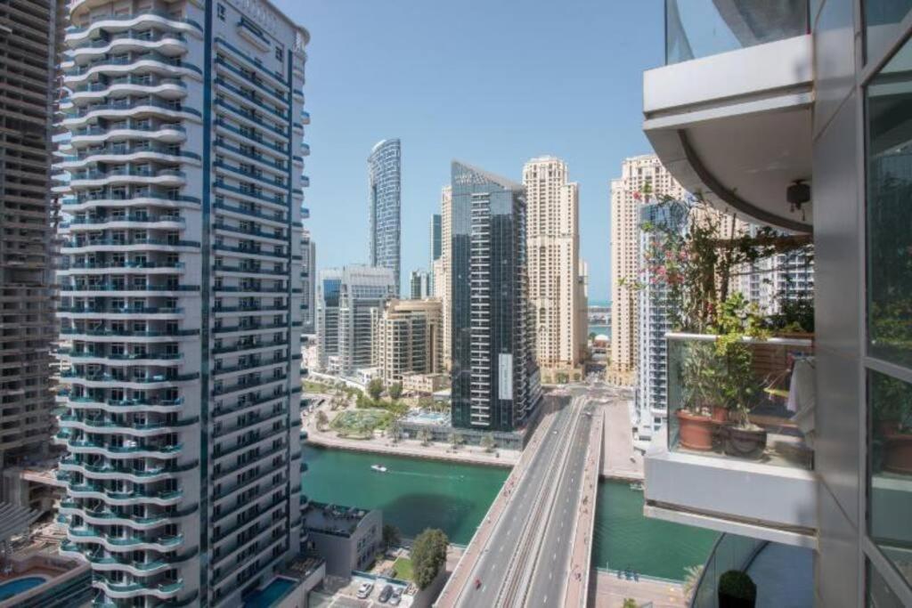 هتل مارینا ویو - 3 مینس تو ترم! - Marina View - 3 mins to Tram!