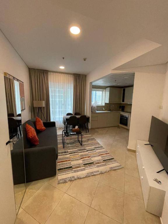 هتل کوزی 2 دبروم نزدیک مترو این جی ال تی - 20 ای بی8 - Cozy 2 bedroom near metro in JLT - 20AB8