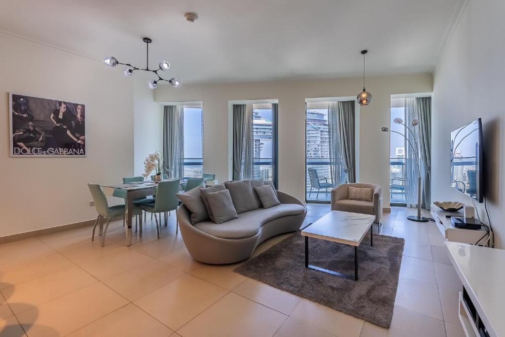 هتل دو بی دی آر آپارتمان نییر برج خلیفه آی داون تاون دبی - 2BDR apartment near Burj Khalifa I Downtown Dubai