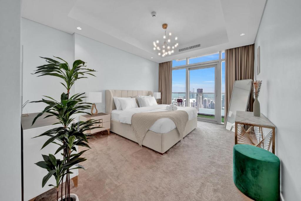 هتل پارامونت میدتاون، اینفینیتی پوول، برج اسکایلاین ویوز - Paramount Midtown, Infinity Pool, Burj Skyline Views