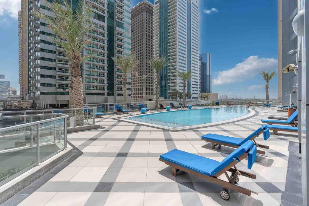 هتل برایت وان بدم روم پرفکت لوکیشن - Bright One Bedroom Perfect Location