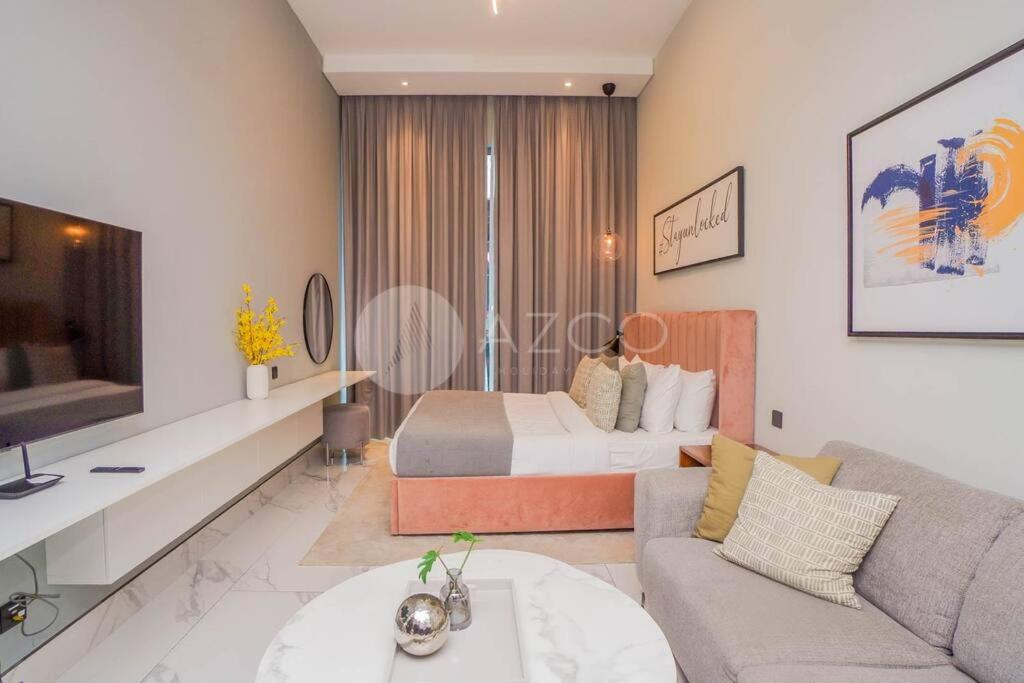 هتل لاویش استودیو آپارتمان در جی وان - Lavish Studio Apartment in J One