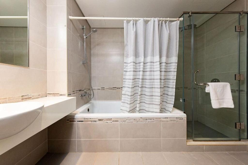 هتل برایایت اند اسپاسیوس 1BR آپارتمان - ال بارشا ساوت - Bright & Spacious 1BR Apartment - Al Barsha South