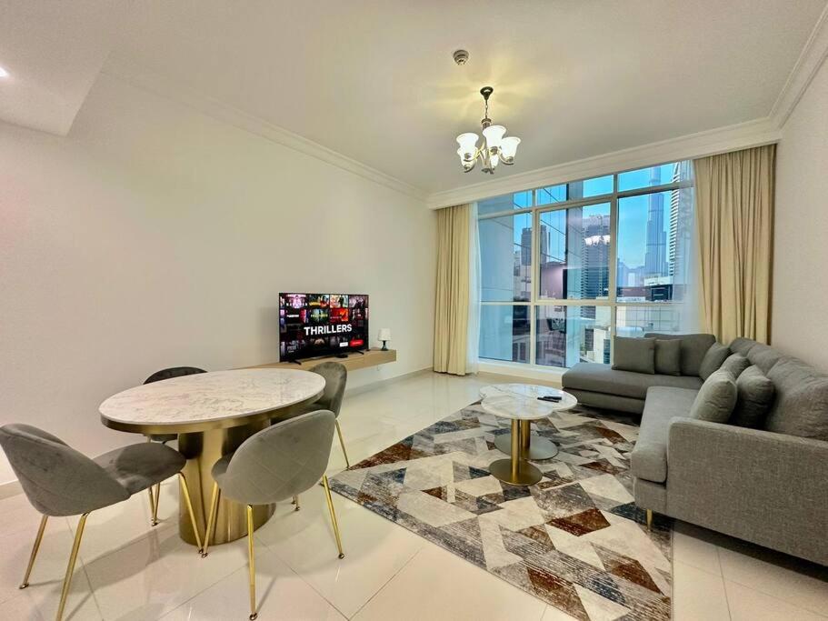 هتل 1بد روم آپارتمان این ماجستیک تاور، بیزنس بی بای باوان وایکیشن هومز - 1Bedroom Apartment in Majestic tower, Business Bay by Bhavan Vacation Homes