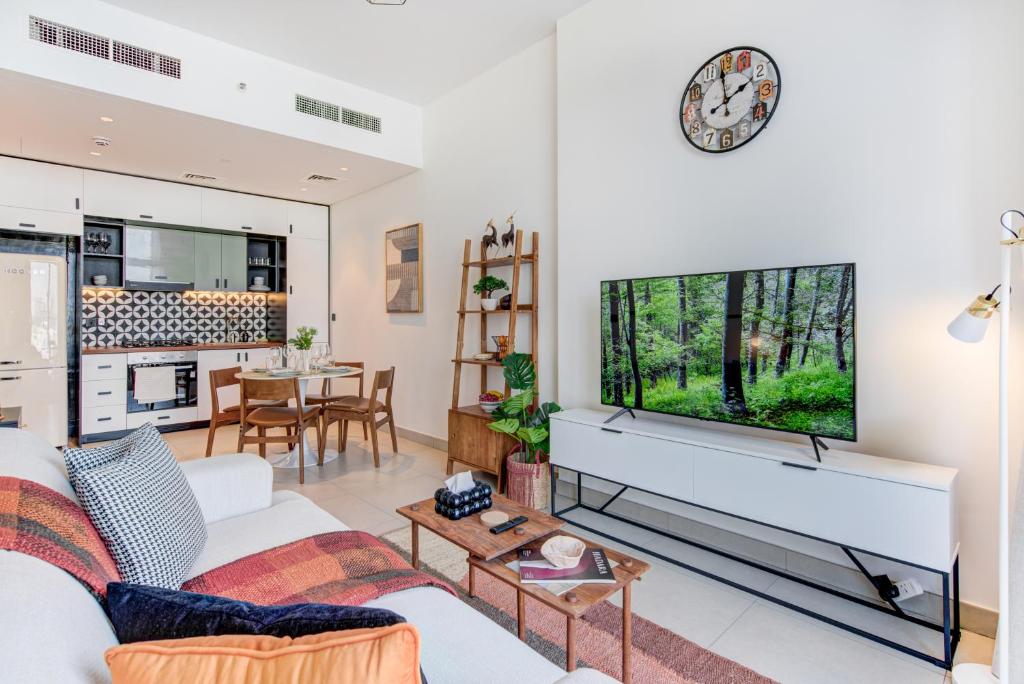 هتل آفر گت 2 بد روم اَت پرایس اوف 1 بد روم نِر دبی هیلز مال - Offer Get 2 Bedroom at Price of 1 Bedroom Near Dubai Hills Mall