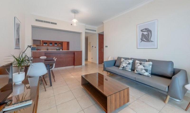 هتل منزیل - ۱ بی آر این فیر ویس وست وید گلف کورس ویو - Manzil - 1BR in Fairways West with Golf Course View