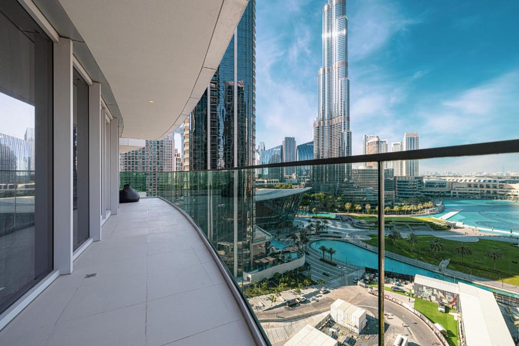 هتل 5 استار گرند اپرا تاور لکس 2 بی آر داون تاون فول برج خلیفه ویو - 5 Stars GRAND Opera Tower Lux 2 BR Downtown Full Burj Khalifa View