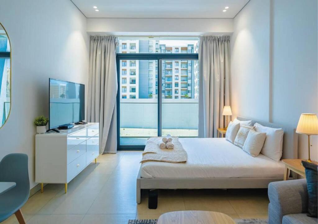 هتل سامر سیزل! استانینگ استودیو این مایکا، ایم‌پی‌زی - Summer Sizzle! Stunning Studio in MYKA, IMPZ