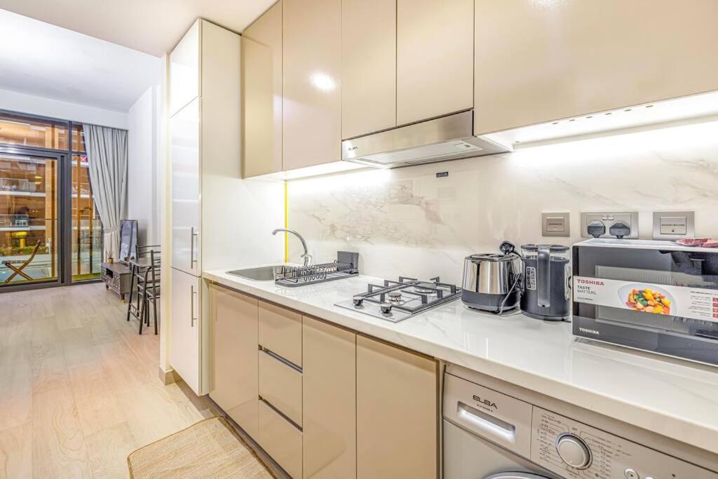 هتل اربنNest استودیو عزيزی ریویرا - Urban Nest Studio Azizi Riviera
