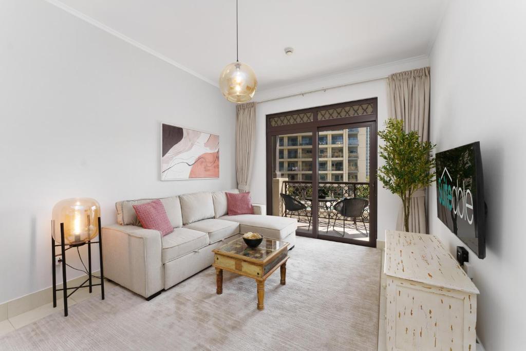هتل گرین لیوینگ شیک 1 بردروم آپارتمان - Green living chic 1 bedroom apartment