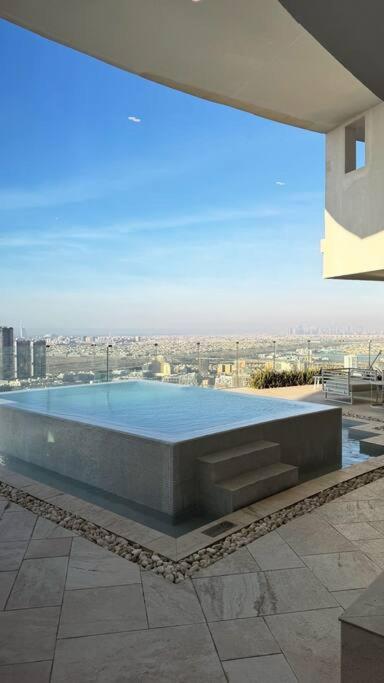 هتل پنت هاوس ویت پرایوت پول - Penthouse with private pool