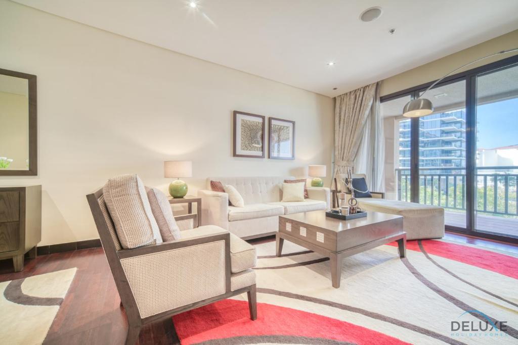 هتل تروپیکال 1BR ات رویال اَمواج رزیدنسز نورت پام جمیرا بای دِلُکس هالیدی هومز - Tropical 1BR at Royal Amwaj Residences North Palm Jumeirah by Deluxe Holiday Homes