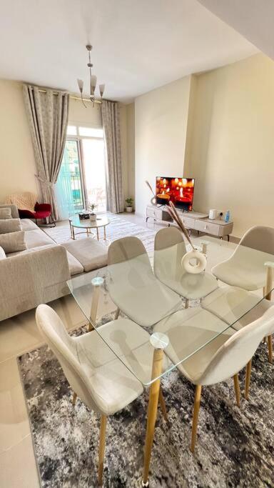 هتل کوزی کورنر آپارتمان - Cozy Corner Apartment