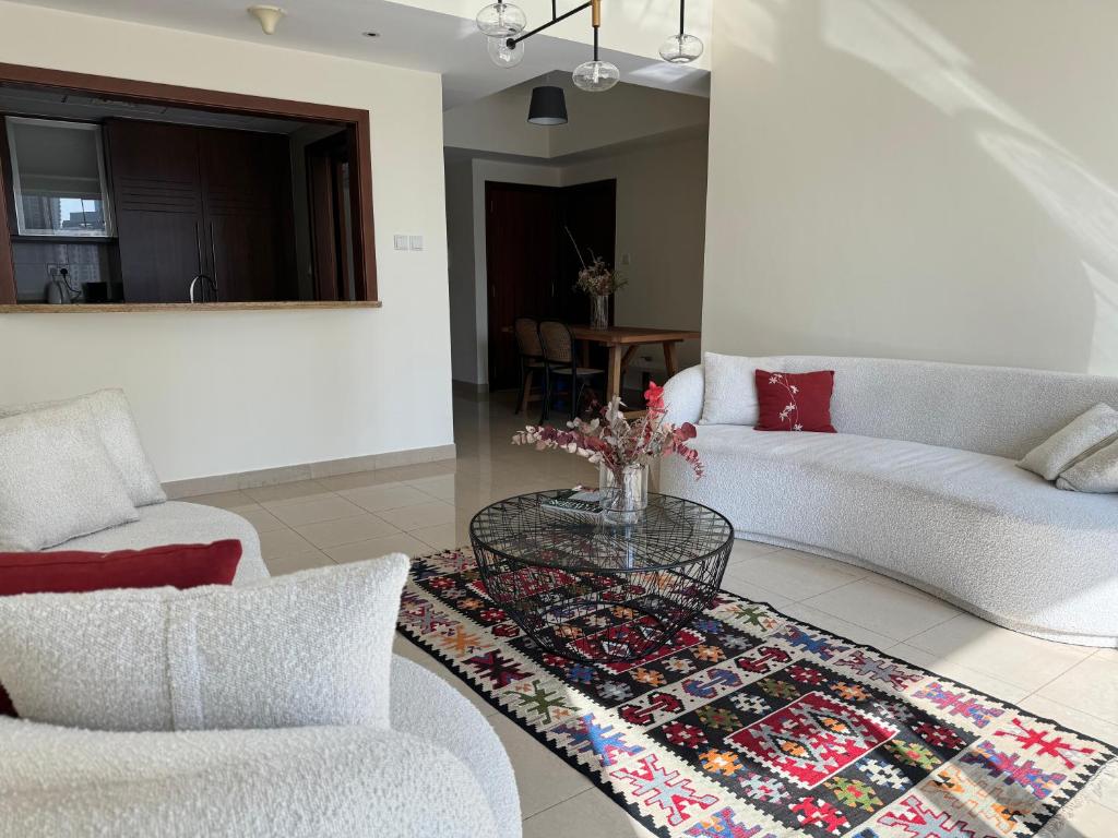 هتل داون تاون دبی ات یور دورستپ - Downtown Dubai at your doorstep