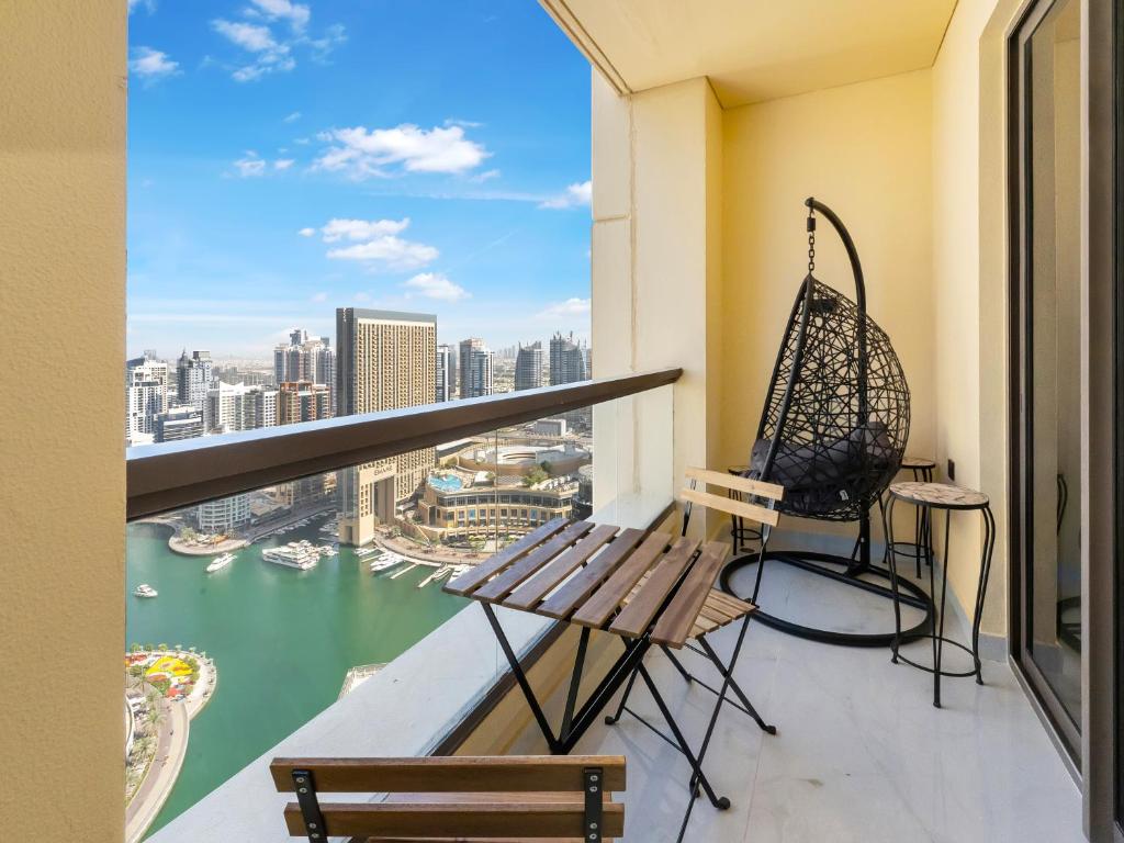 هتل فام لیوینگ - استنن 2 بزدرووم هوم این جی بی آر - FAM Living - Stunning 2 Bedroom Home In JBR