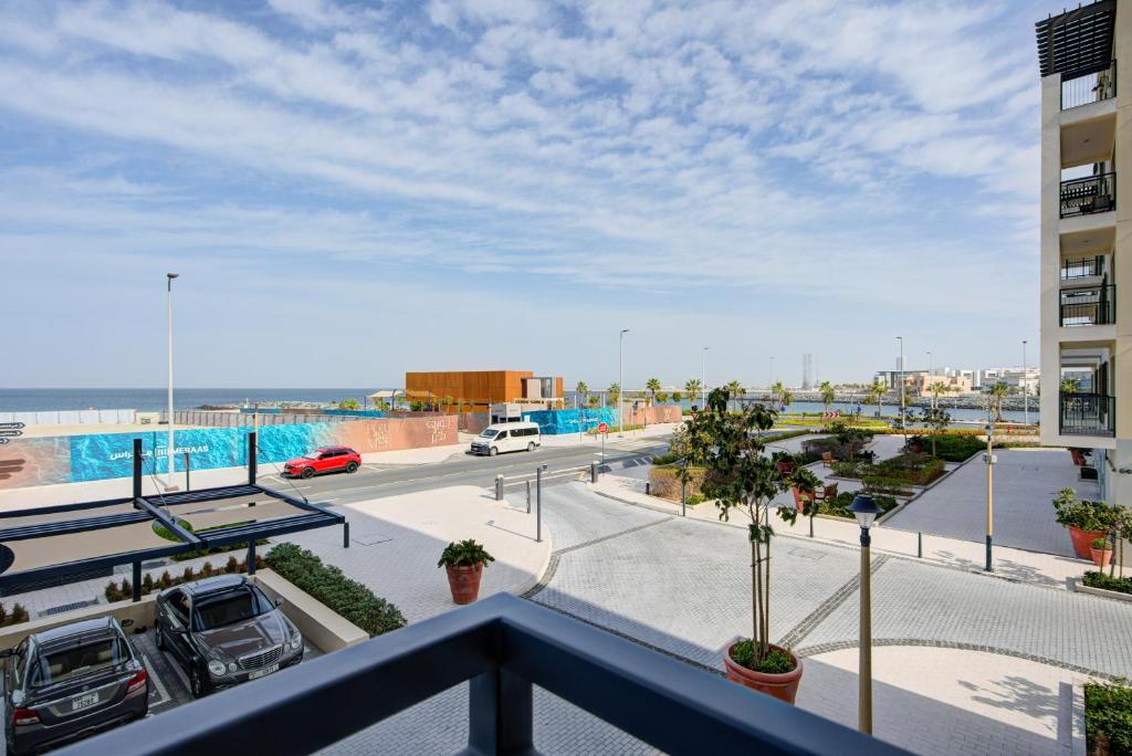 هتل تروفی - سریین ابود نییر د کوست - Trophy - Serene Abode near the Coast