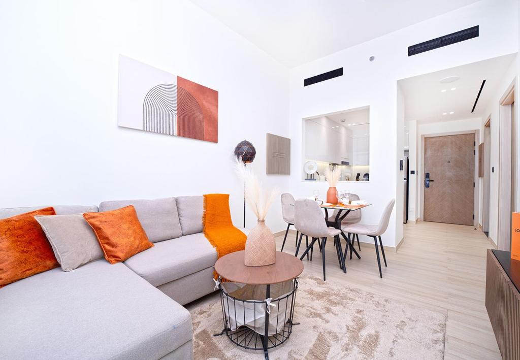هتل ایزیگو-۱BDR ویت سافا بد این بینگ هاتی لونا جی وی سی - Easygo-1BDR with Sofa bed in Binghatti Luna JVC