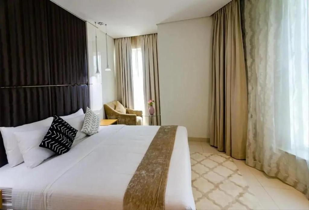هتل داماک میسون کانال ویوز، بیزنس بی - Damac Maison Canal Views, Business Bay