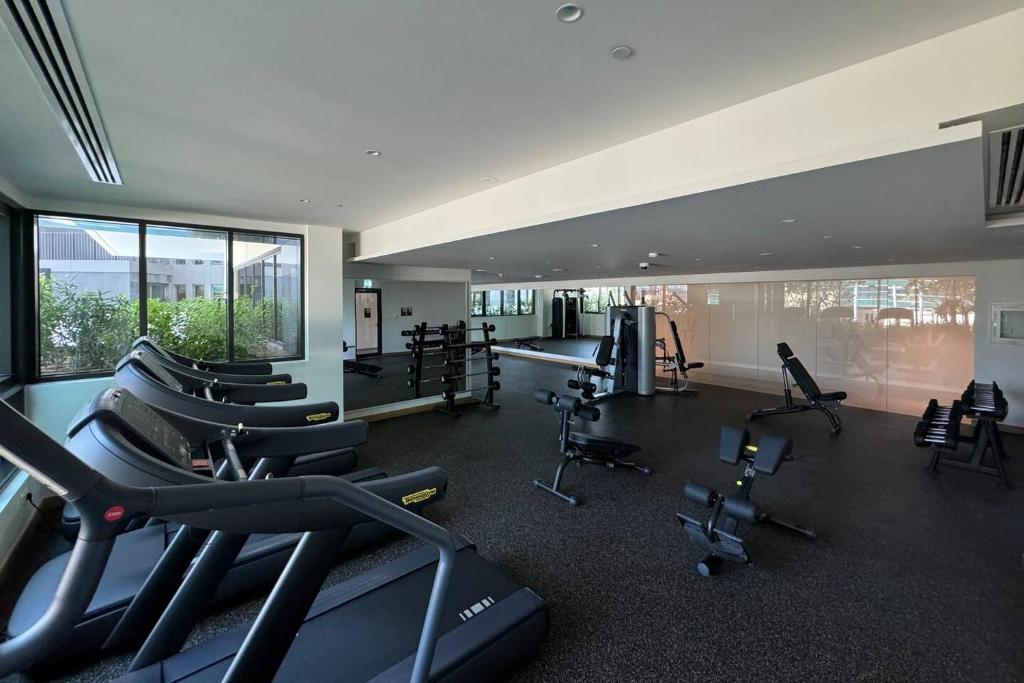 هتل آهاد ریزیدنسز استودیو- 15مینز وک تو دبی مال - Ahad Residences Studio- 15mins Walk To Dubai Mall