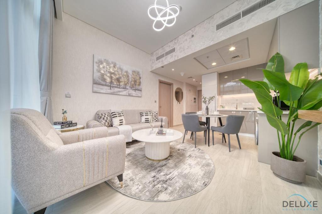 هتل سرین 1BR آپارتمان در آزیزی ریویرا 27، ال مرکد توسط دلاکس هالیدی هومز - Serene 1BR Apartment in Azizi Riviera 27, Al Merkadh by Deluxe Holiday Homes